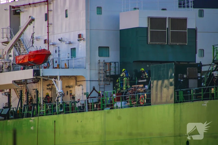 Scheepsbrand snel onder controle