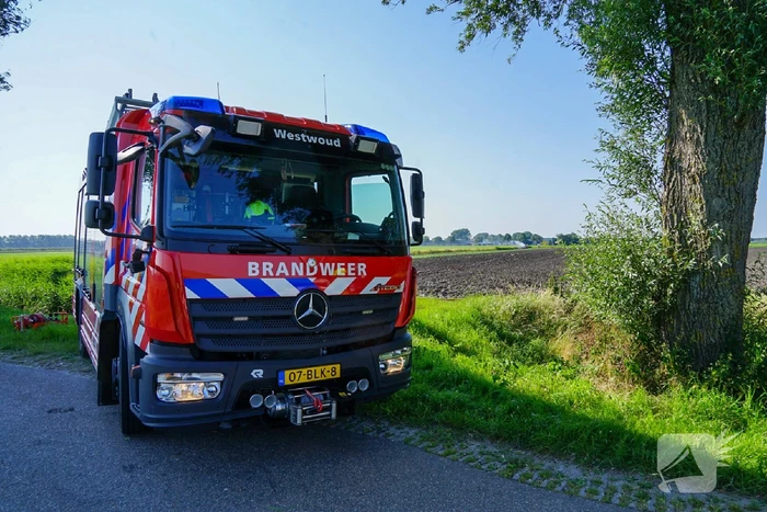 Grote rookwolken door brand in tractor
