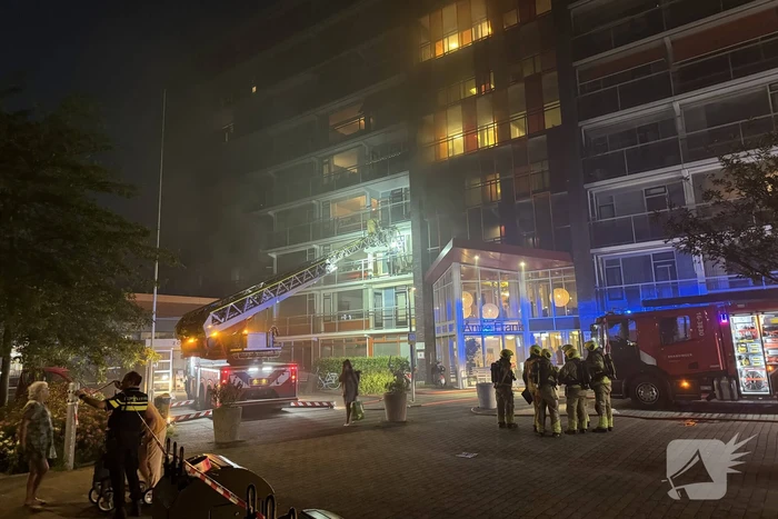 Zeer grote brand in appartementencomplex