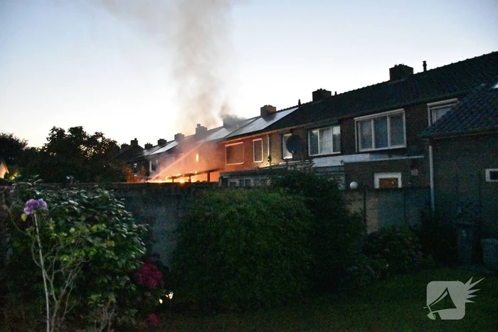 Twee gewonden bij grote brand