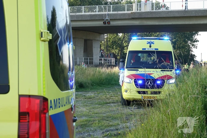 Veel hulpdiensten ingezet voor persoon te water