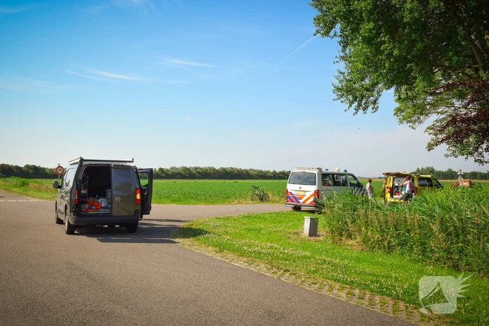 Fietser gewond bij ongeval met bestelbus