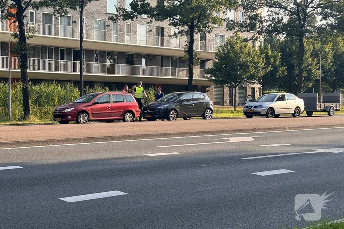 Dubbel ongeval zorgt voor schades