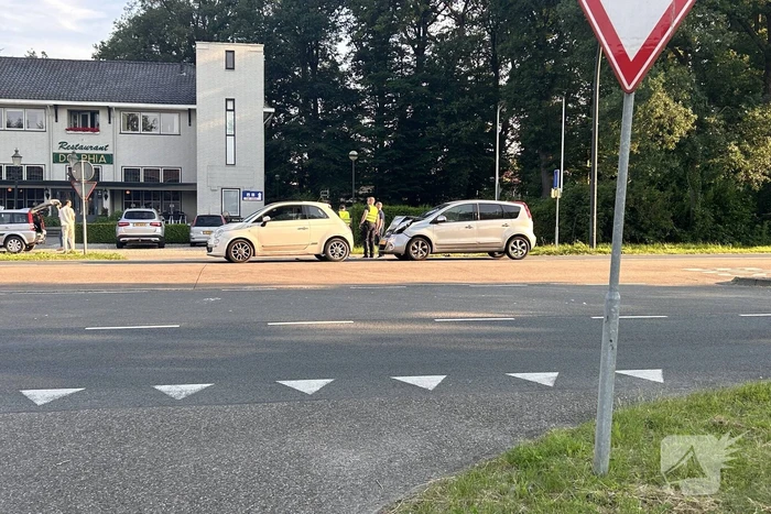 Dubbel ongeval zorgt voor schades