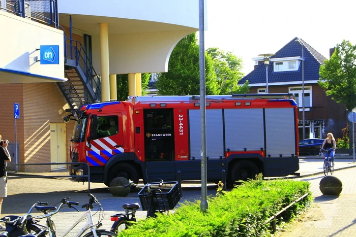 Brand in prullenbak snel geblust