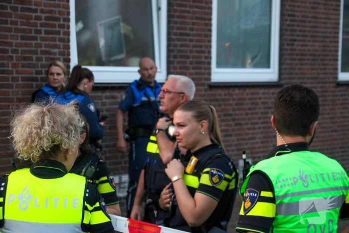 Gewonden en woning onbewoonbaar door uitslaande brand