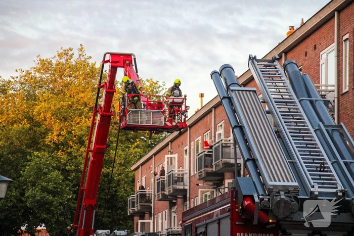Gewonden en woning onbewoonbaar door uitslaande brand