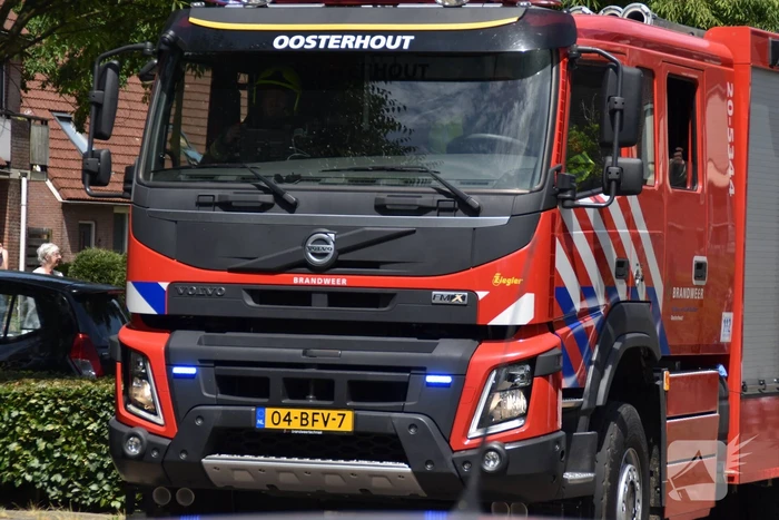 Airco unit op balkon vliegt in brand