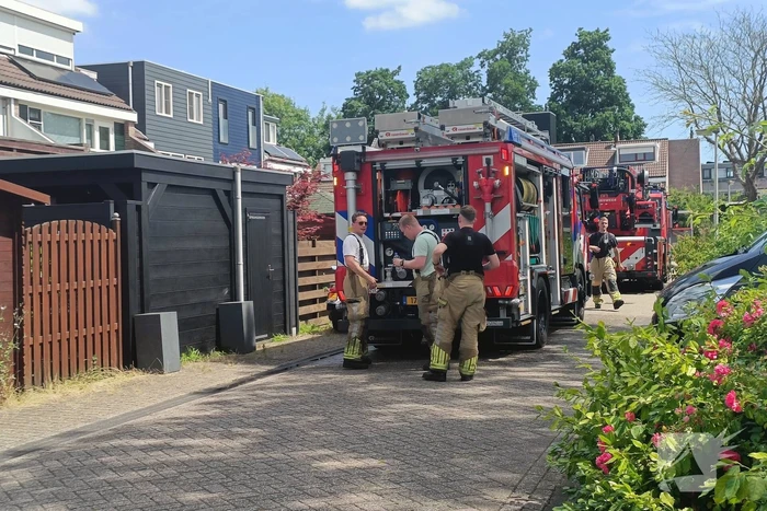 Brandweer onderzoekt brand in woning