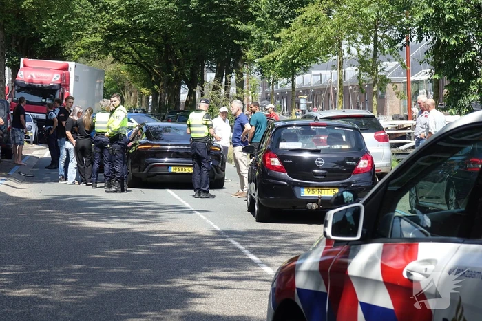 Porsche van bijna 150 000 beschadigd na botsing