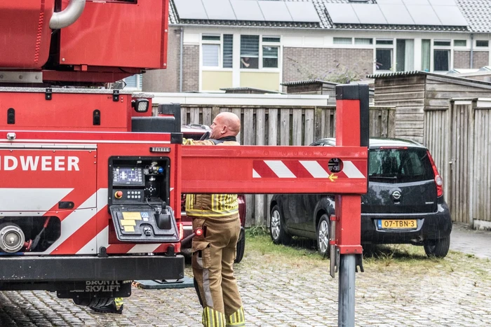 Poes ontglipt aan de brandweer