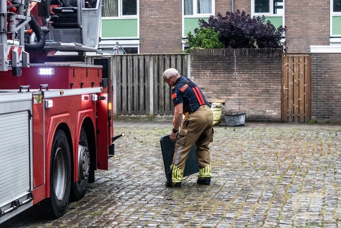 Poes ontglipt aan de brandweer