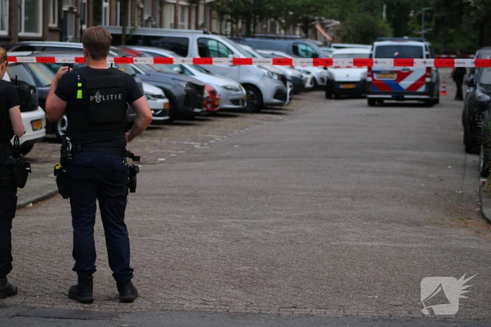 Politie zoekt dader na schietpartij