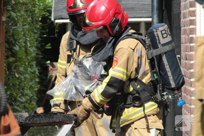 Brand in houthok snel onder controle