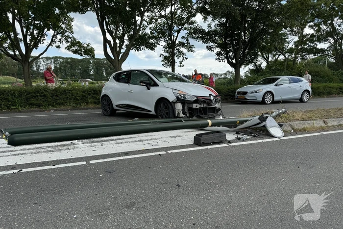 Ravage en gewonde na crash met auto