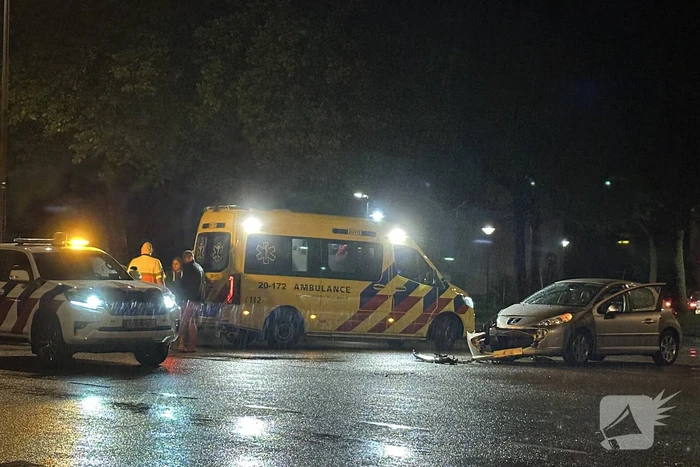 Persoon gewond bij botsing