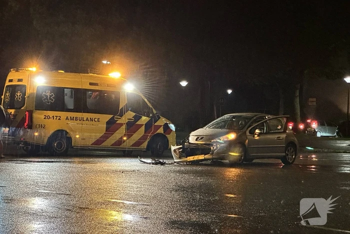 Persoon gewond bij botsing