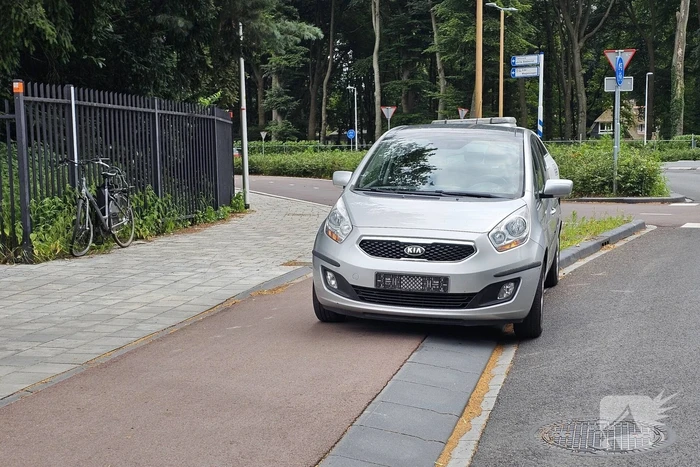 Fietser geschept door automobilist