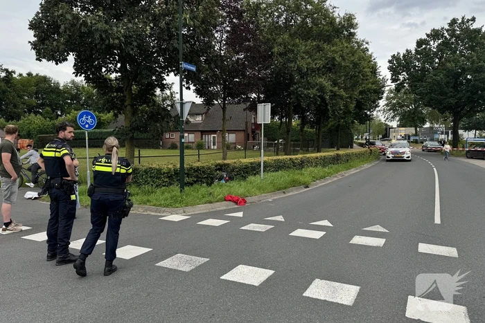 Automobilist rijdt door na ernstige aanrijding met scooterrijder