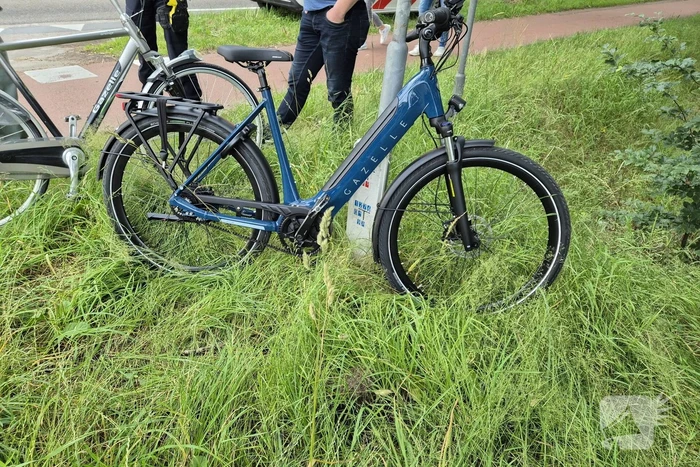 Fietser gewond bij botsing met auto