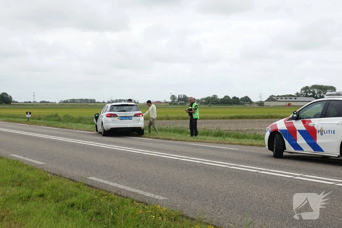 Taxi verliest voorband bij ongeval