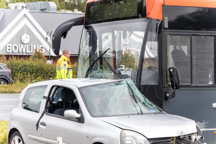 ongeval kruisweg - n201 r 23,8 hoofddorp