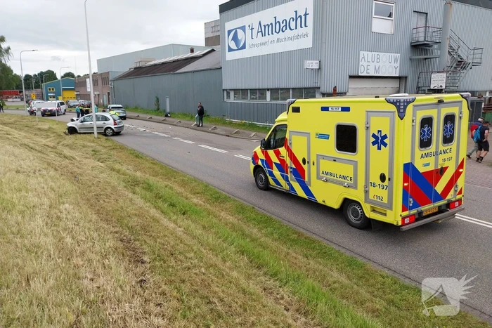 ongeval noordeinde hendrik-ido-ambacht
