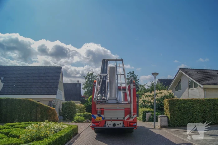 Brandweer ingezet voor vastzittende kraai