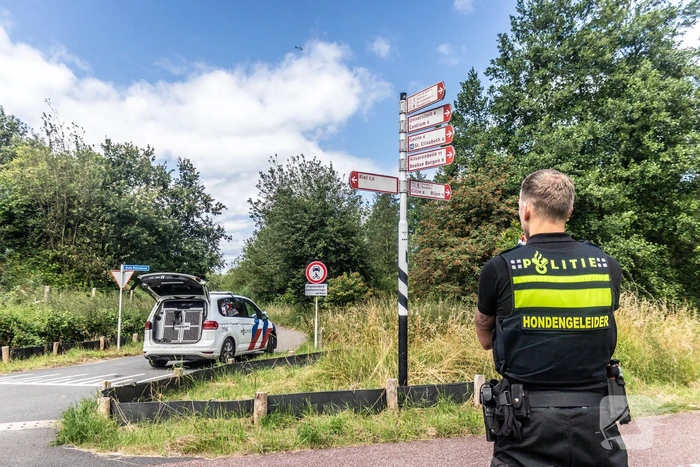 Politie helikopter ingezet bij zoektocht naar inbreker