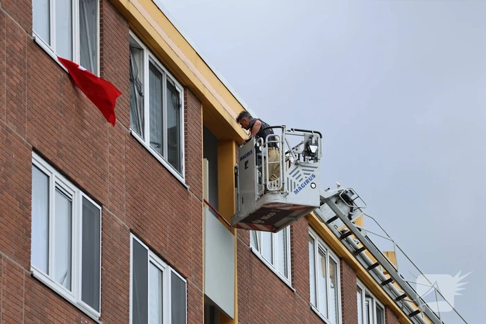 Vrouw doodgestoken in trappenhuis