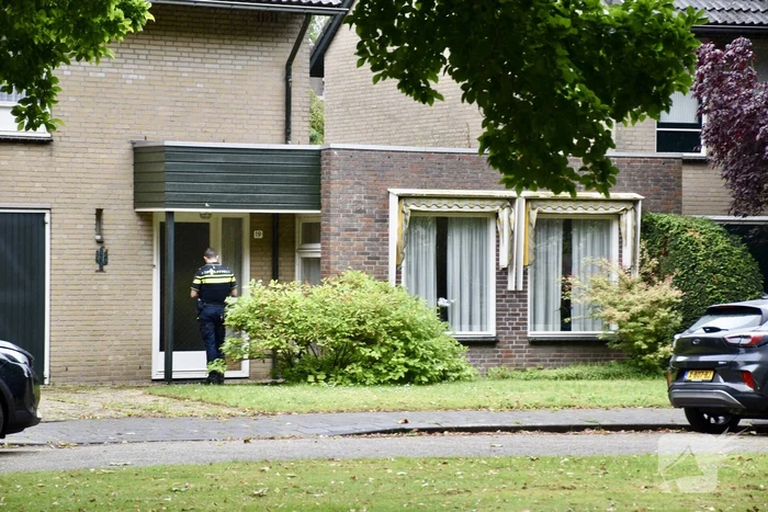Overleden persoon aangetroffen, vermoedelijk niet natuurlijke doodsoorzaak