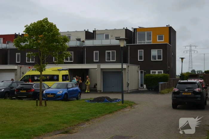 Persoon valt in water na ontploffing accu
