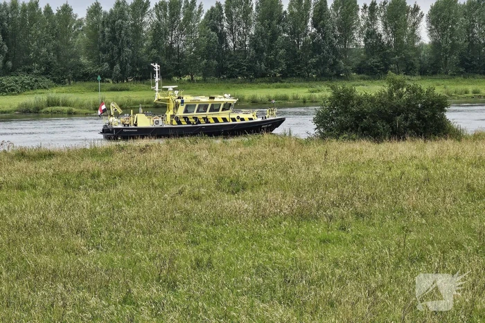 Politie haalt stoffelijk overschot uit Neder-Rijn