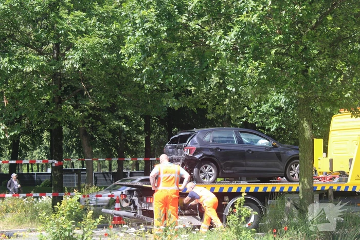 Voertuigen fors beschadigd na botsing