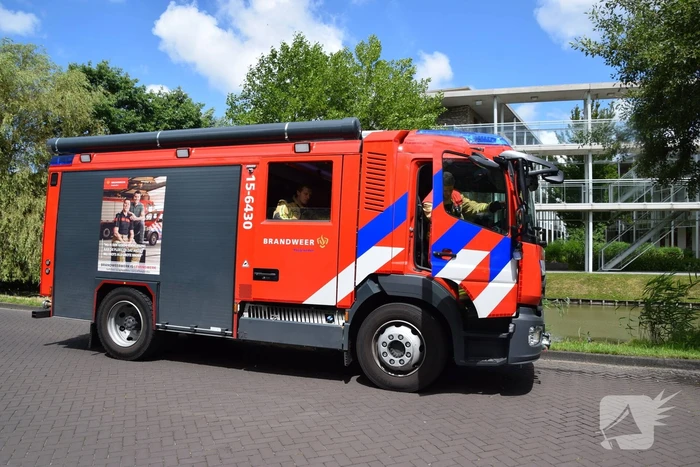 Brandweer doorzoekt water na aangetroffen fiets