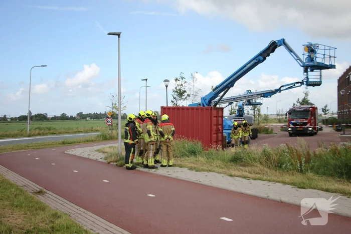 Steigerdelen dreigen weg te waaien