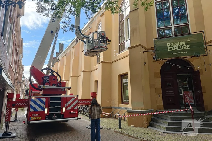 Brandweer ingezet voor openstaand raam
