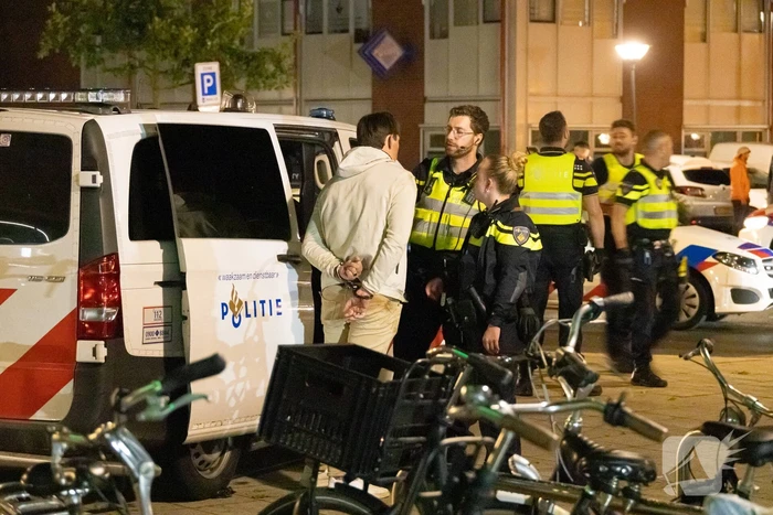 Aanhoudingen tijdens onrust bij café