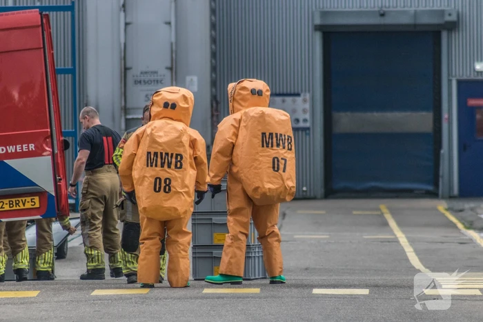 Specialistische brandweer teams ingezet voor incident met gevaarlijke stof