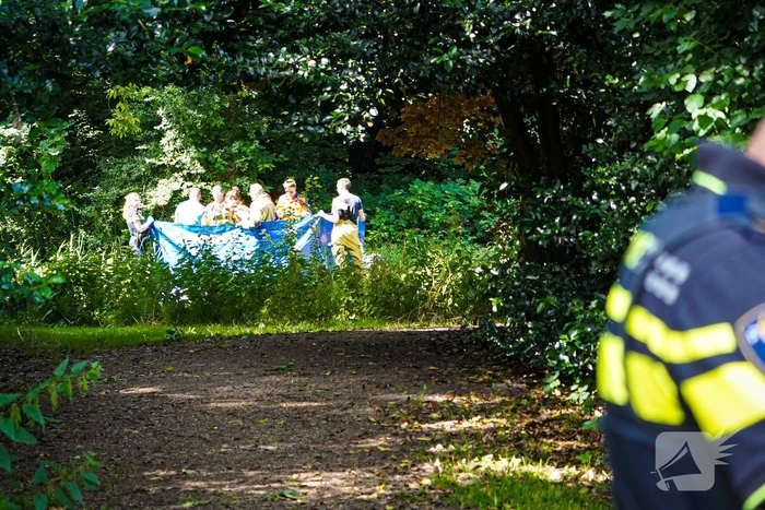 Traumahelikopter ingezet voor persoon te water