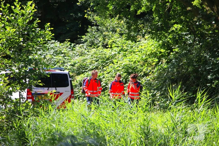Traumahelikopter ingezet voor persoon te water