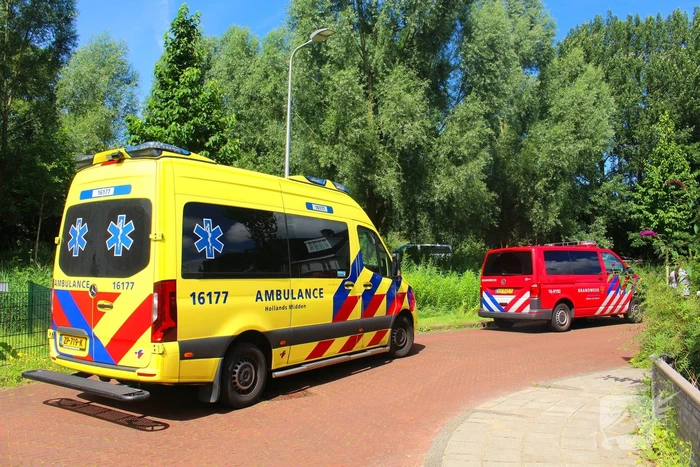 Traumahelikopter ingezet voor persoon te water