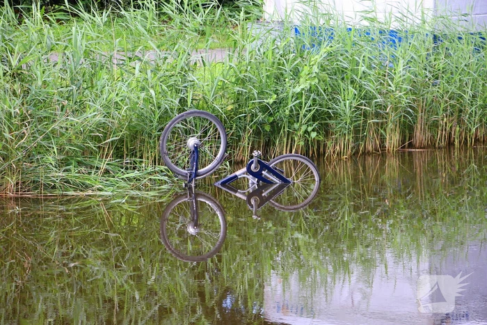 Traumahelikopter ingezet voor persoon te water