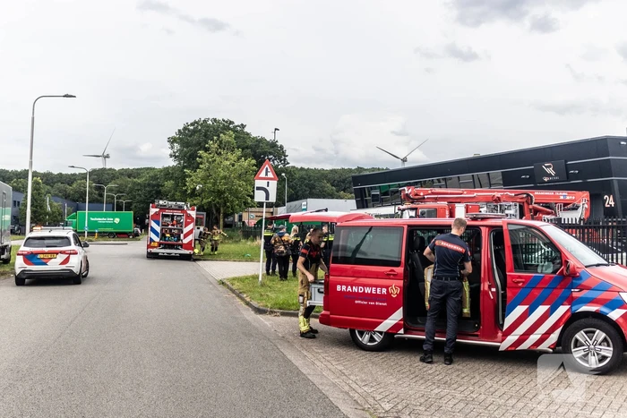 Brandweer ingezet voor brand bij metaalbedrijf