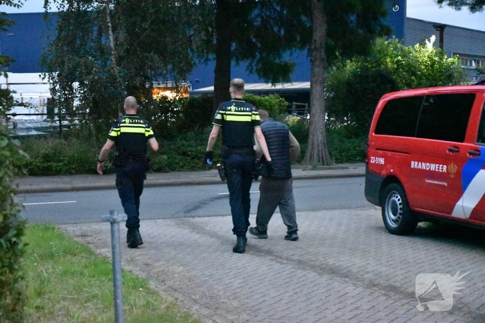 Tiny House volledig uitgebrand, onderzoek naar mogelijke brandstichting
