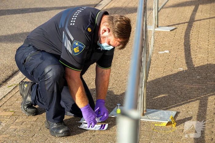 Politie lost waarschuwingsschoten na inbraak