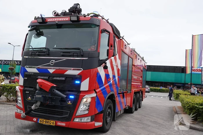 Deel van stad zonder stroom na brand in verdeelstation