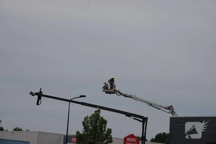 Deel van stad zonder stroom na brand in verdeelstation