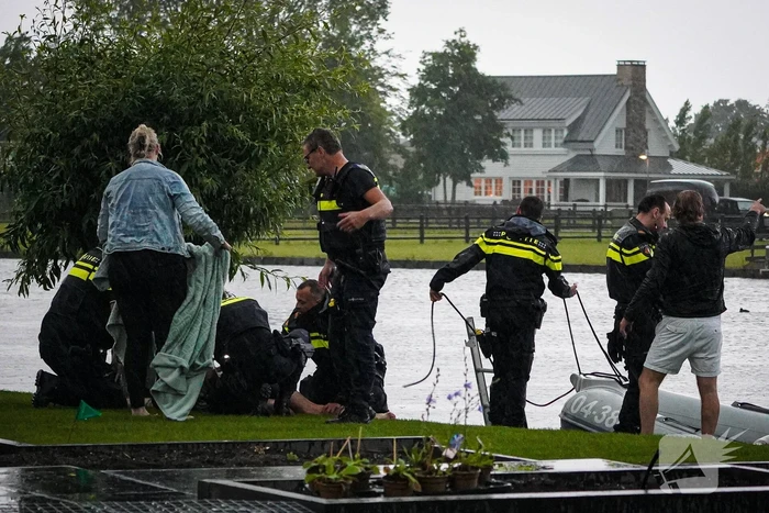 Zoektocht naar persoon te water