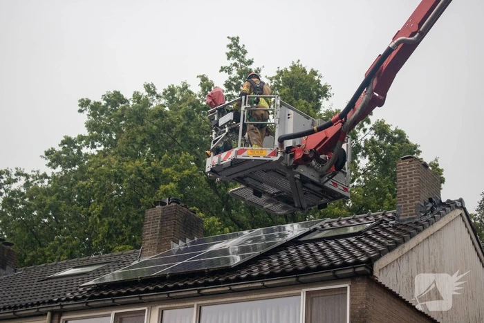 Bliksem slaat in op zonnepanelen